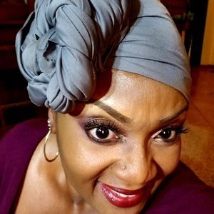 Meet your Posher, Natasha